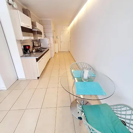 Apartment Upper Studio Mit Meerblick *